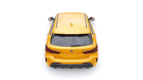 Tula Rússia Janeiro 2022 Bmw M135I Xdrive Carro Amarelo Isolado — Fotografia de Stock