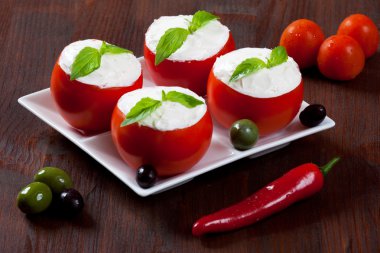 domates taze beyaz peynir