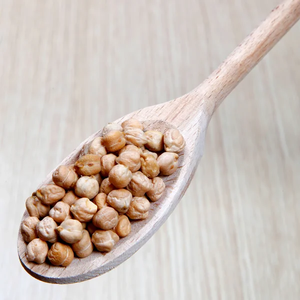 nohut, tahta kaşık sebze