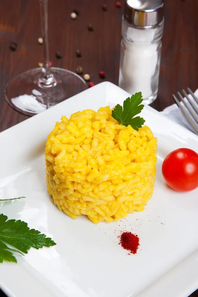 Risotto with saffron, risotto alla milanese — Stock Photo, Image