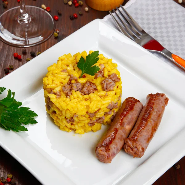 sosis ve safran risotto