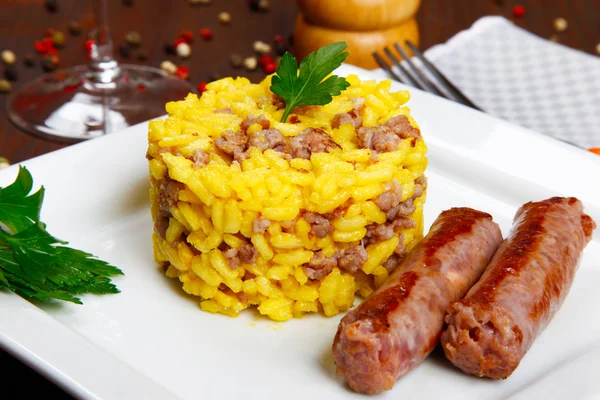 sosis ve safran risotto
