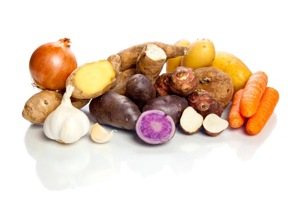 Raw vegetables - tubers - on white background — Stock Photo, Image