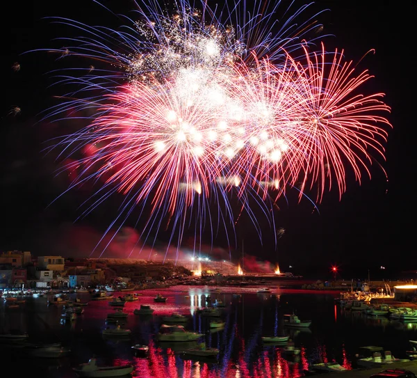 Fireworks uygulamasında lampedusa liman