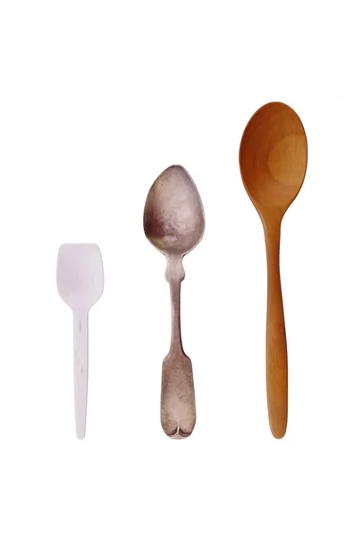 Tres cucharas de diferentes materiales — Foto de Stock