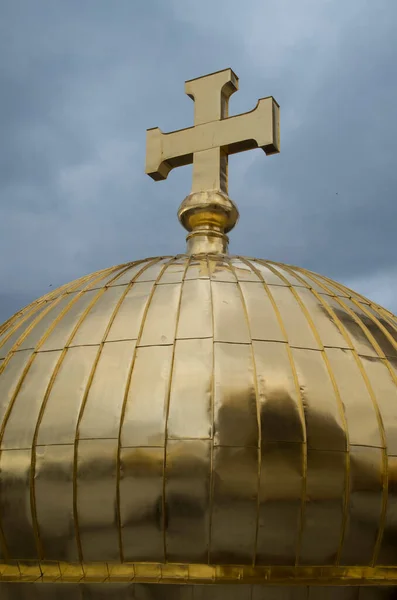 Golden Dome Orthodox Church Bulgaria Europ — стоковое фото