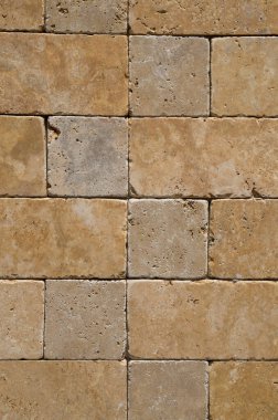 Yeni renkli taş duvar sana yakın.