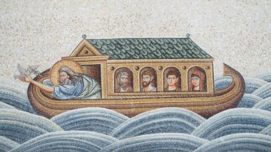 Techirghiol Gölü üzerindeki Techirghiol Manastırı 'nda Hıristiyan mozaikleri, Romanca