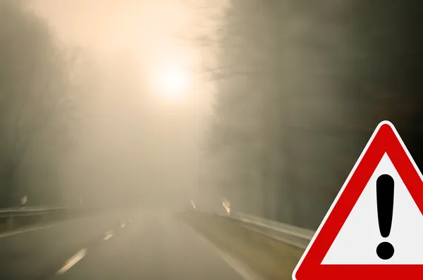 Bad weather driving - caution — Stock Photo, Image