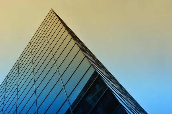 Stahlglasgebäude — Stockfoto