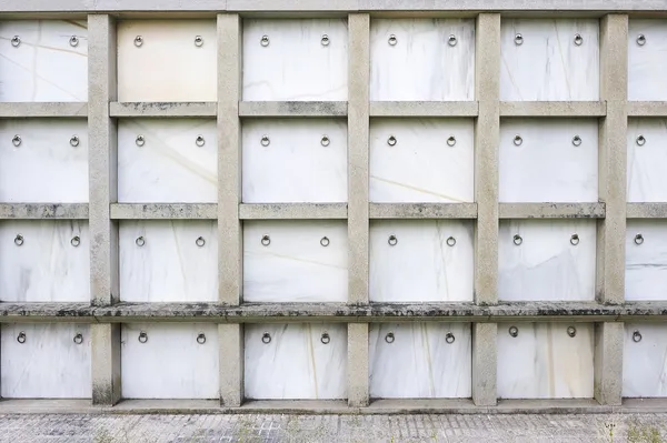 Lege mausolea, graven en begraven — Stockfoto