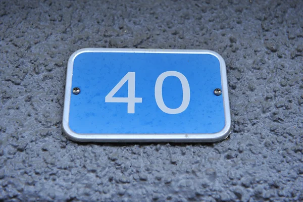 Gris placa de dirección de piedra número catorce 40 — Foto de Stock
