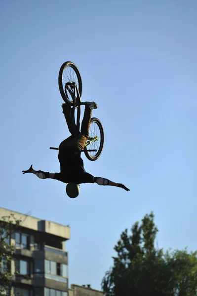 Bicicleta acrobática — Foto de Stock