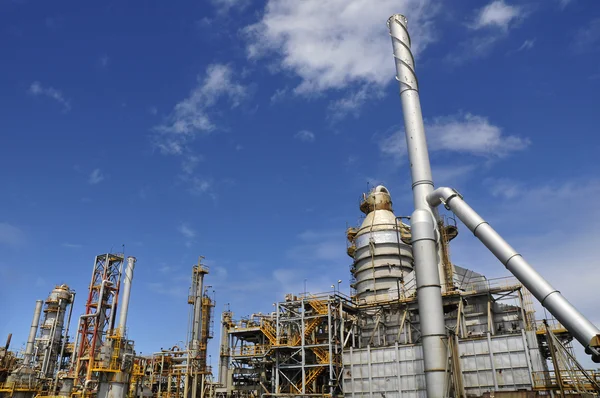 Oil refinery — Stock Photo, Image