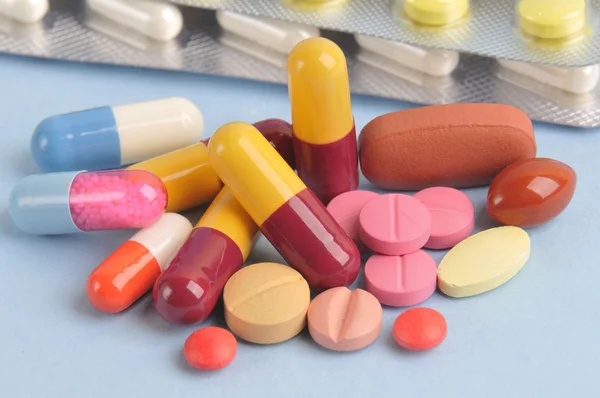 Assortment of pills and capsules — Stock Photo, Image