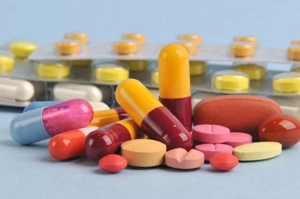 Assortment of pills and capsules — Stock Photo, Image