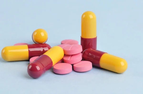 Assortment of pills and capsules — Stock Photo, Image