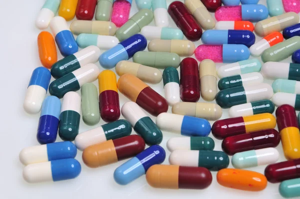 Assortiment van pillen en capsules — Stockfoto