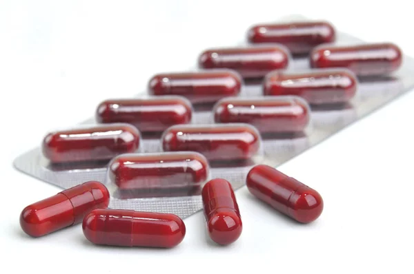 Assortiment de pilules et capsules — Photo