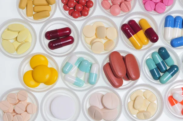 Colorful pills and capsules — Stock Photo, Image