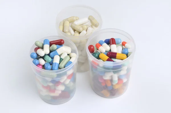 Tabletki, kapsułki i tabletki — Zdjęcie stockowe