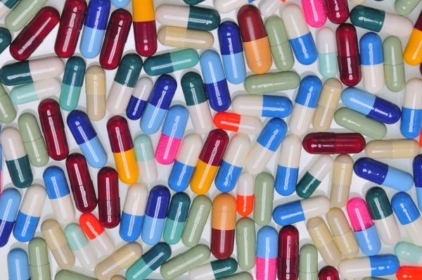 Berbagai macam pil dan kapsul — Stok Foto