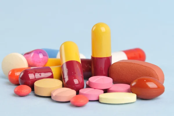 Assortment of pills and capsules — Stock Photo, Image