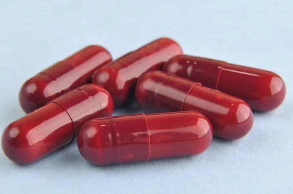 Red capsules — Stock Photo, Image