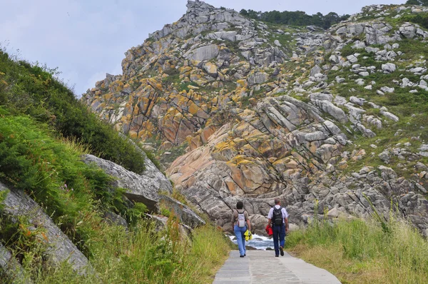 在 cies 群岛位于大西洋徒步旅行 — 图库照片