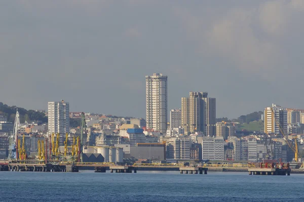 Coruna záliv a město pohled — Stock fotografie