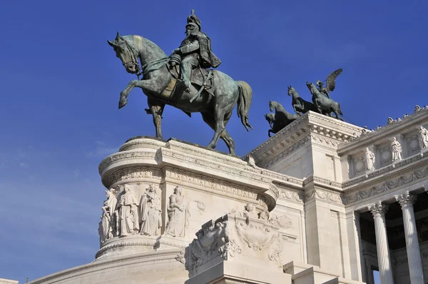 Viktorianisches Denkmal für vittorio emanuele ii — Stockfoto