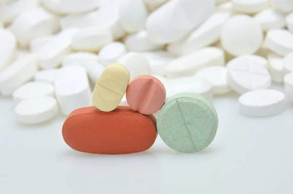 Assortiment van pillen en capsules — Stockfoto