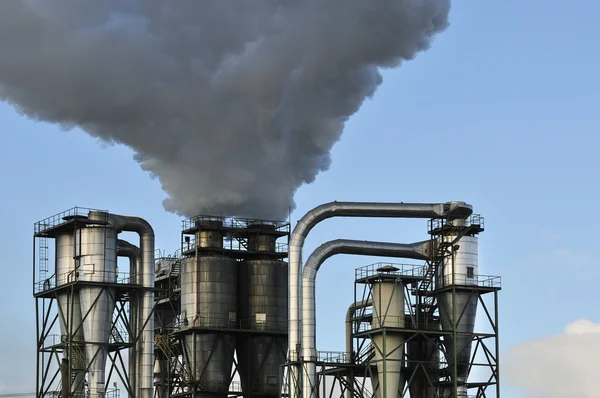 Smoke from the pipes — Stock Photo, Image