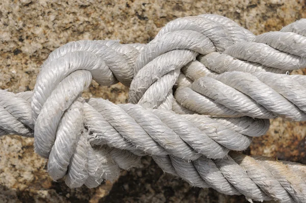 Detalle de un nudo marinero — Foto de Stock