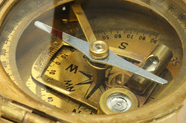 Bronze metallic old compass — Stock Photo, Image