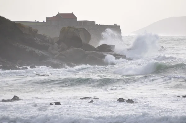 Atlantic Coastal and temporal power of the waves — Stock Photo, Image