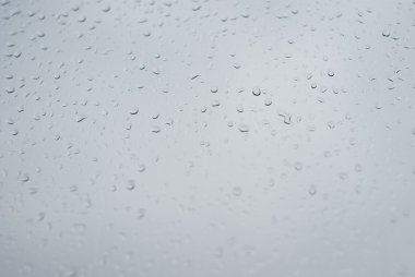 Pencere yağmur damlaları - stok görüntü