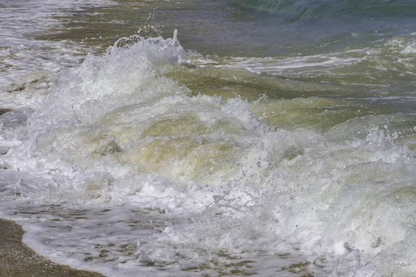 Foam Splashes Coastal Waves Sandy Beach Mediterranean Sea Israel — Foto de Stock