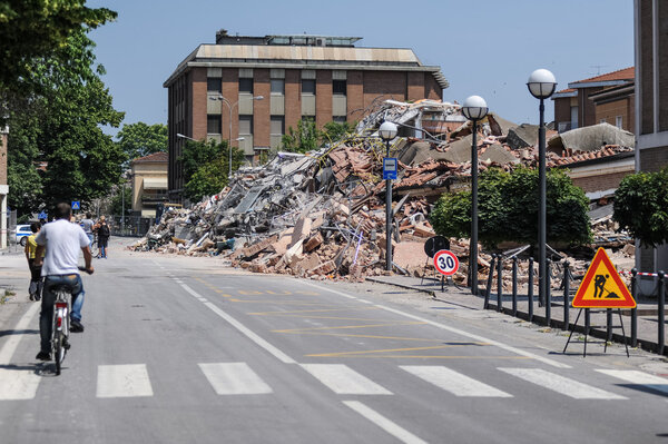 Землетрясение