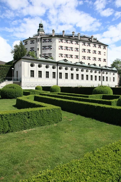 Castello e giardino di Ambras — Foto Stock