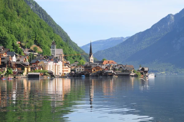 Hermosa ciudad en Austria — Foto de Stock