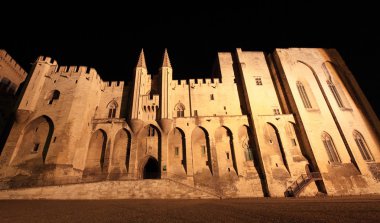 Avignon geceleri