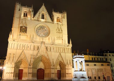 Lyon st. John Katedrali