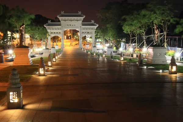 Po lin Tempel bei Nacht, hong kong — Stockfoto