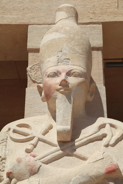 Hatshepsut Templo detalhes escultura antiga — Fotografia de Stock