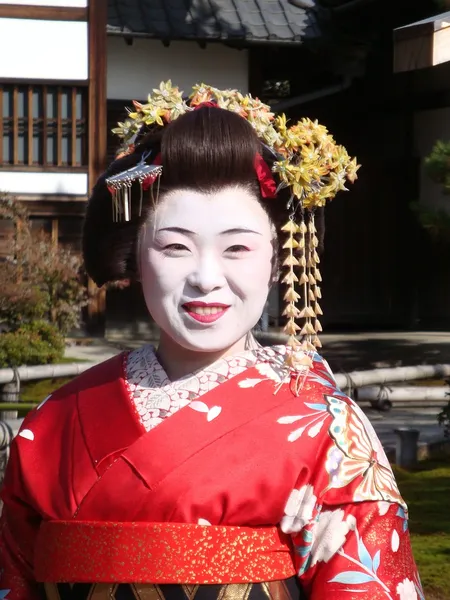 Japanese lady dressed up as Geisha in Kyoto — Stock Photo, Image