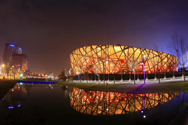 Stadion olimpijski w Pekinie w nocy, Chiny — Zdjęcie stockowe