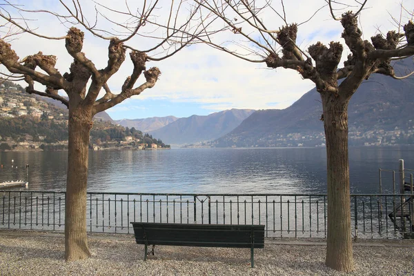Jardim Com Vista Para Lago Como Inverno Itália — Fotografia de Stock