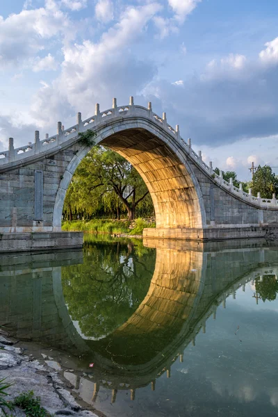 Puente de cinturón de jade — Foto de Stock