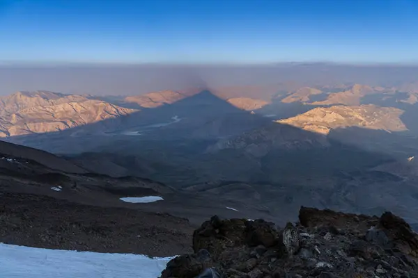 İran 'da Yanardağ Damavand (124- Wulkan Demawend w İranie)
